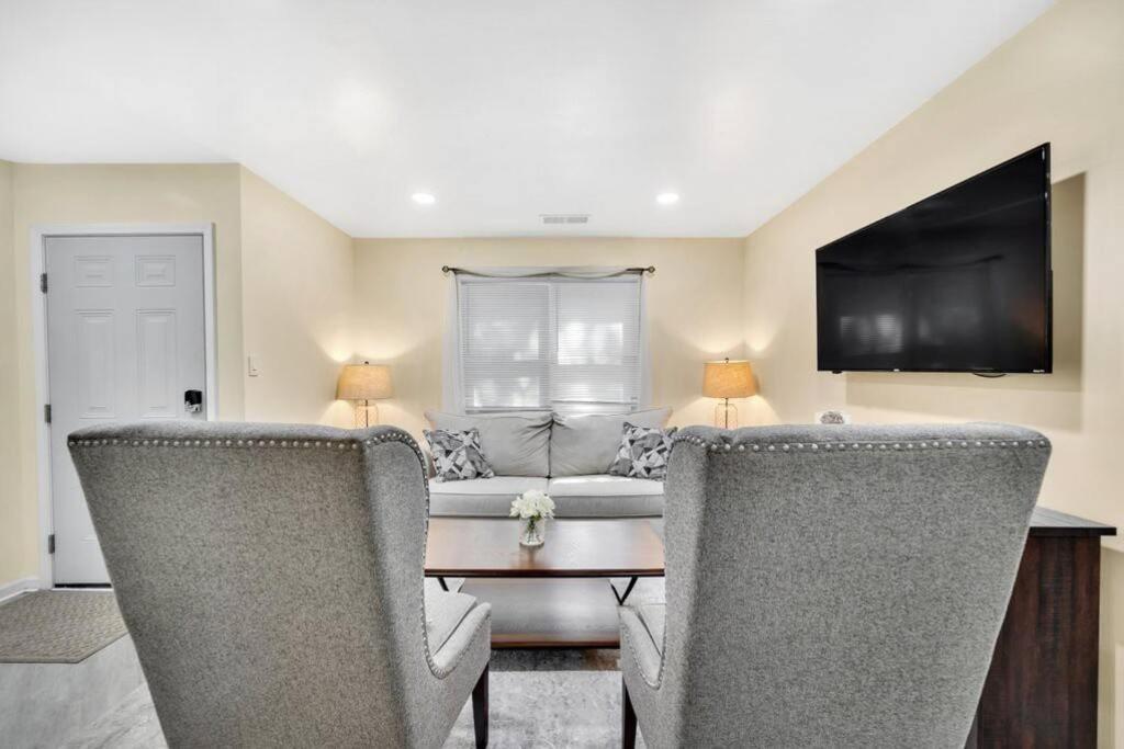 Casa de férias Cozy 2 Bedroom Pineville-matthews Duplex Sleeps 8