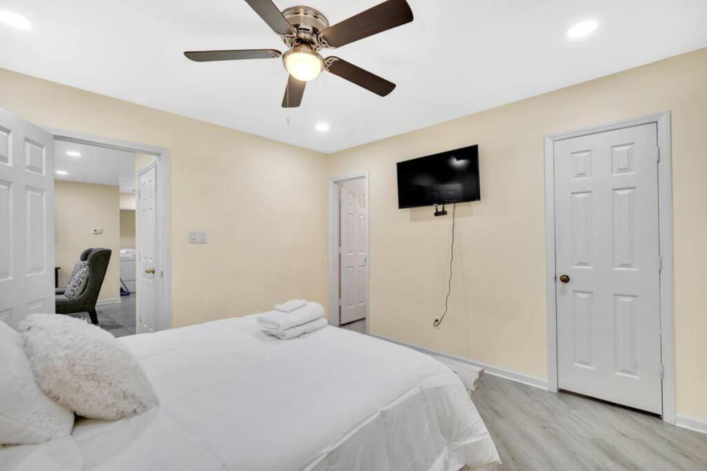 Casa de férias Cozy 2 Bedroom Pineville-matthews Duplex Sleeps 8 *